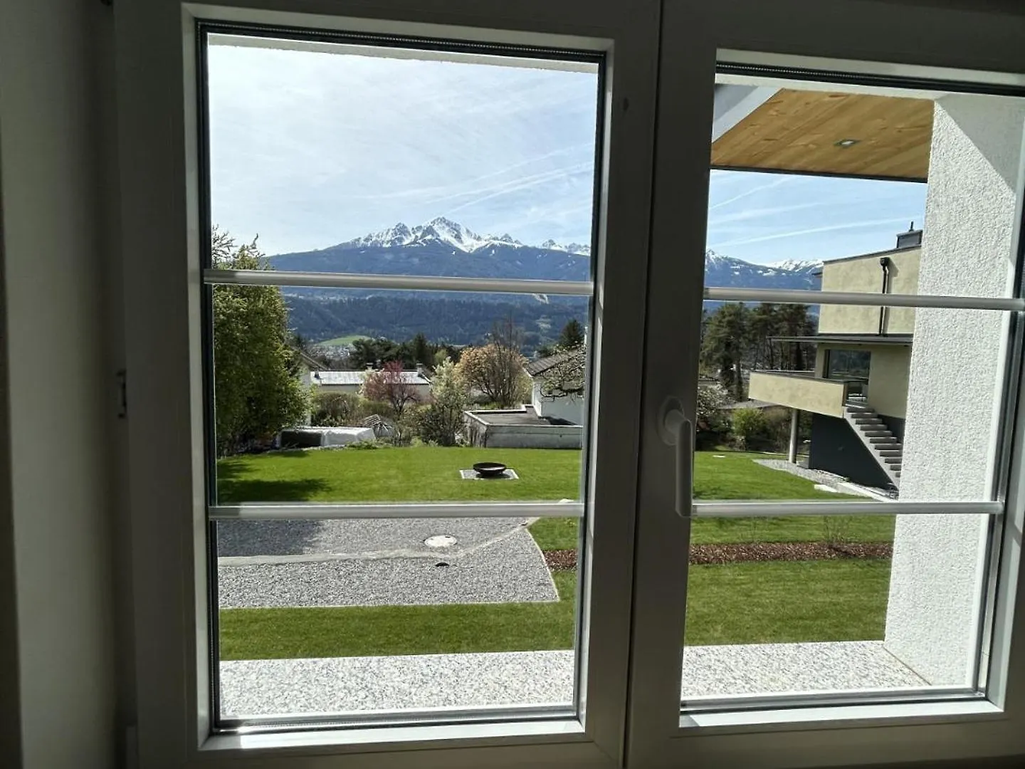 Wohnung Mit Garten Und Panoramablick In Innsbruck Apartment